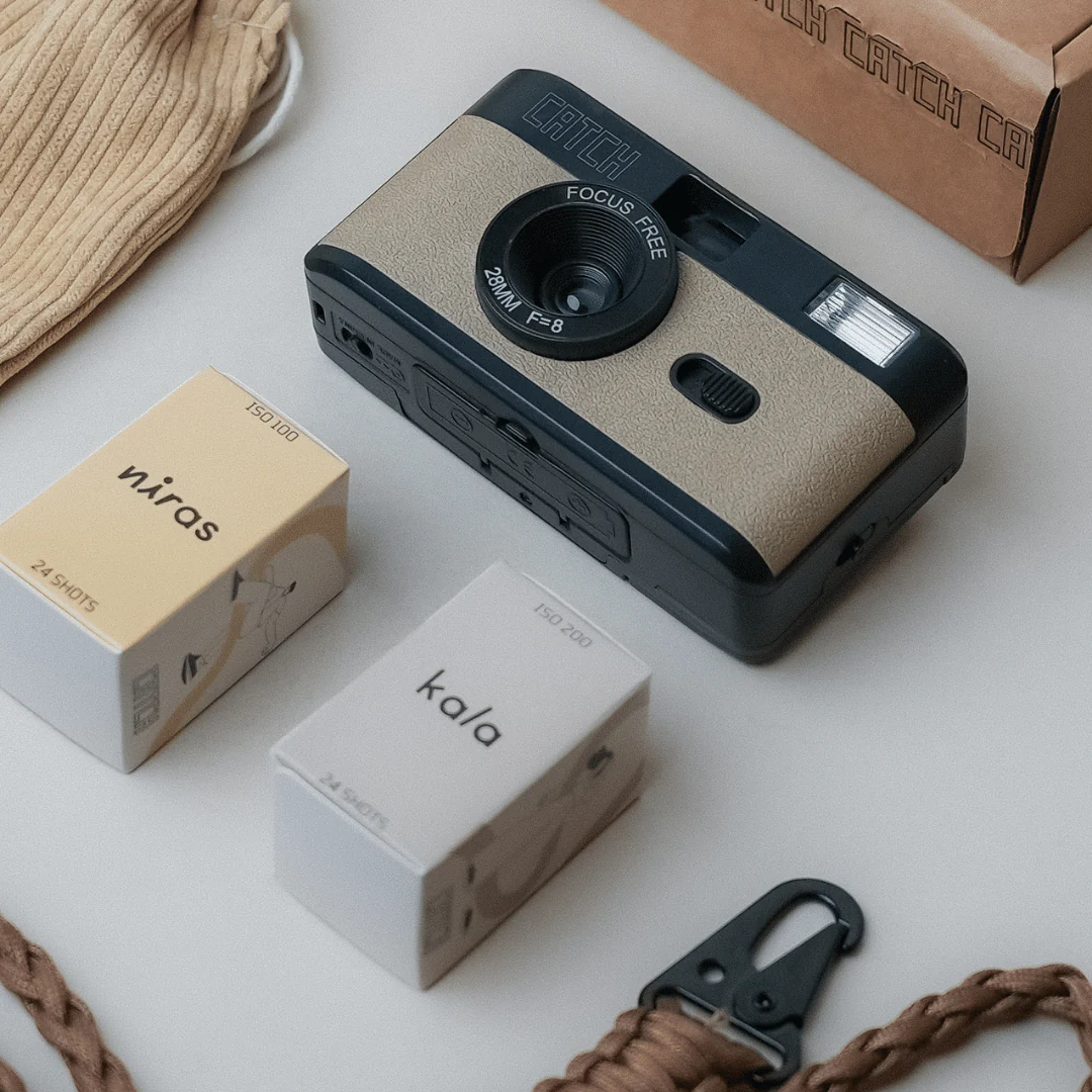 CATCH Camera - reusable point and shoot film camera - Image 4